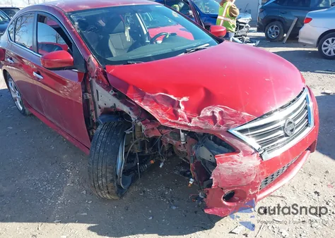 2014 Nissan Sentra Sr z USA, uszkodzony, nr VIN 3N1AB7AP1EY234103